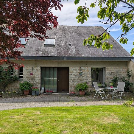 ユイヌ・シュル・メール A L Ombre Du Mont Saint Michel Bed & Breakfast エクステリア 写真