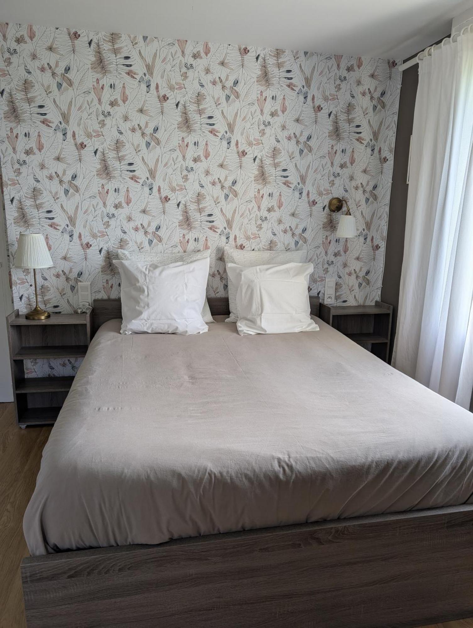ユイヌ・シュル・メール A L Ombre Du Mont Saint Michel Bed & Breakfast エクステリア 写真